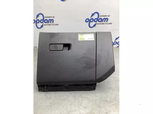 Dashboardkastje-8202418 Dashboardkastje-8202418