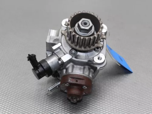Dieselpomp-7885895
