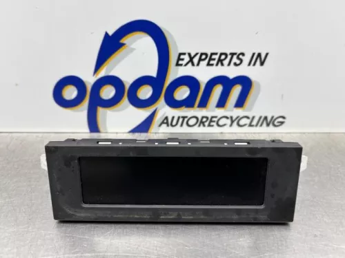 Display Interieur-8151114