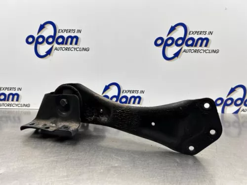 Draagarm links-achter-8298337