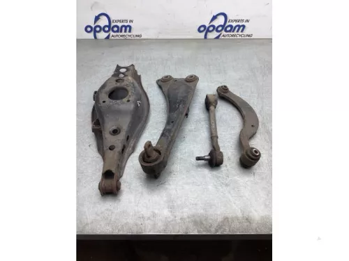 Draagarm links-achter-8140910