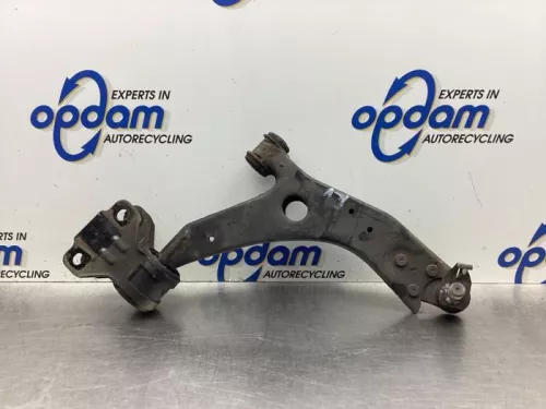 Draagarm onder rechts-voor-8080654