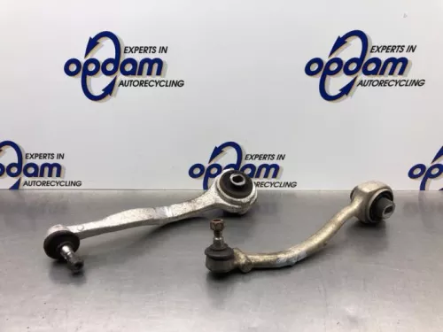 Draagarm onder rechts-voor-8137998