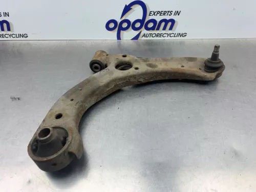 Draagarm onder rechts-voor-8310562