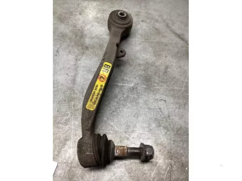 Draagarm onder rechts-voor-7982829