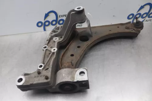 Draagarm onder rechts-voor-7863086