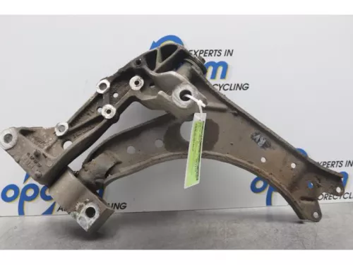 Draagarm onder rechts-voor-7741353