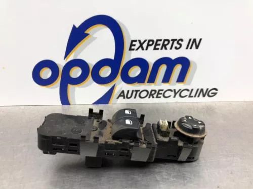 Elektrisch Raam Schakelaar-8200752