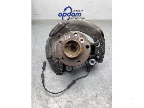 Fusee links-voor-8122800