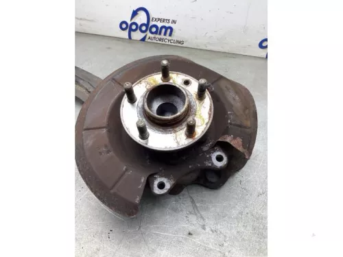 Fusee rechts-achter-8133207