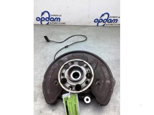 Fusee rechts-achter-8140546