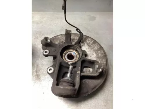 Fusee rechts-achter-8115269