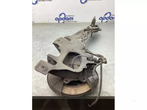 Fusee rechts-achter-8107425