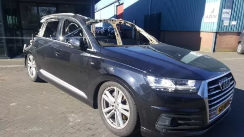 Fusee rechts-achter-7882835