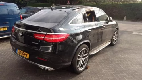 Fusee rechts-achter-7880556