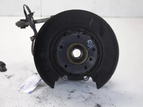 Fusee rechts-achter-7879358