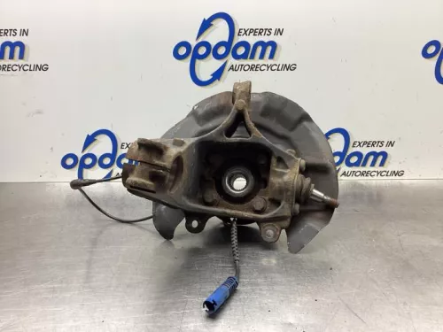 Fusee rechts-voor-7349030