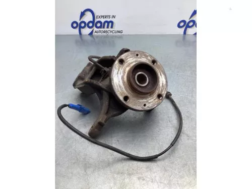 Fusee rechts-voor-7588876