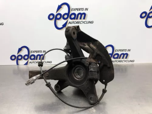 Fusee rechts-voor-8200752