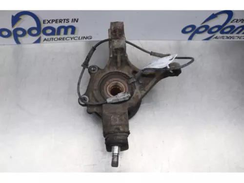 Fusee rechts-voor-7588098