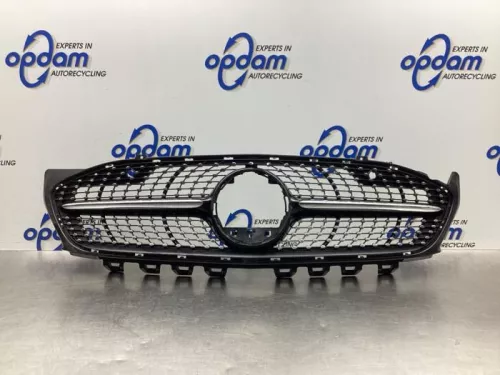 Grille-