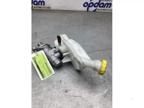 Hoofdremcilinder-8288413