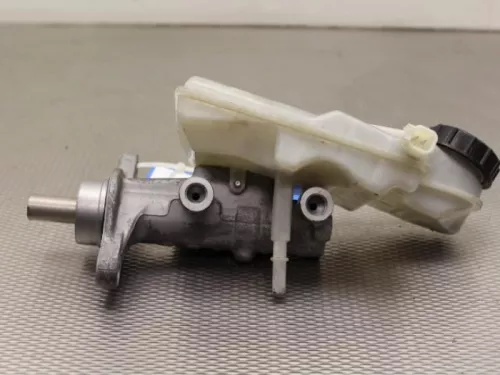 Hoofdremcilinder-7845479