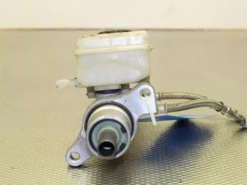 Hoofdremcilinder-7888438