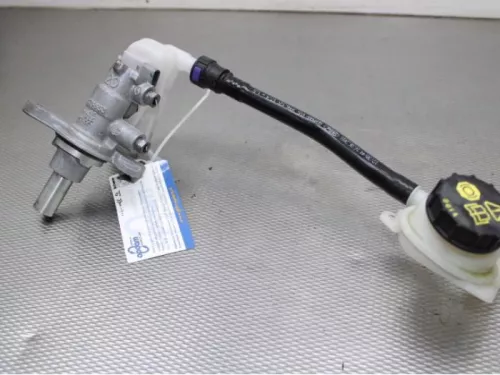 Hoofdremcilinder-7729109