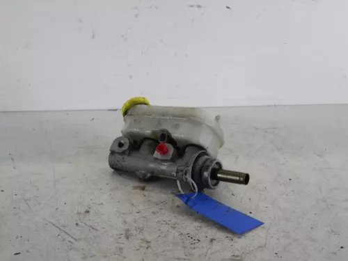 Hoofdremcilinder-7590884