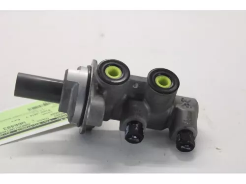 Hoofdremcilinder-7877998