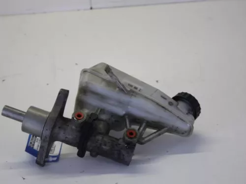 Hoofdremcilinder-7614413