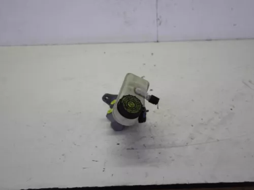 Hoofdremcilinder-7882720