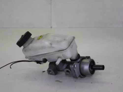 Hoofdremcilinder-7885270