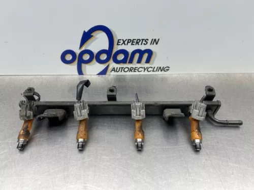 Injector (benzine injectie)-8284701