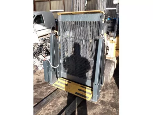 Invalidelift-8116114