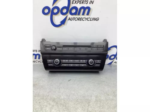 Kachel Bedieningspaneel-6880546