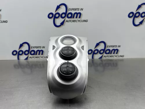 Kachel Bedieningspaneel-8255970 Kachel Bedieningspaneel-8255970