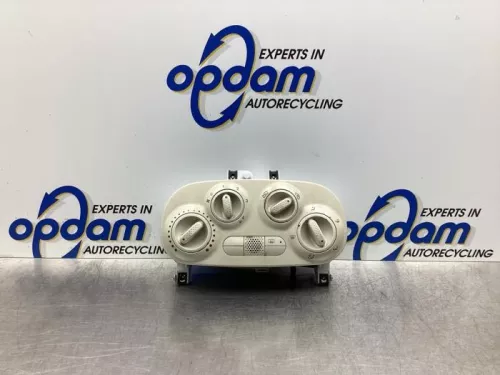 Kachel Bedieningspaneel-7885955