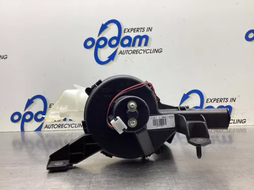 Kachel Ventilatiemotor-8073343