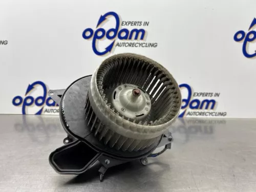 Kachel Ventilatiemotor-8301318 Kachel Ventilatiemotor-8301318