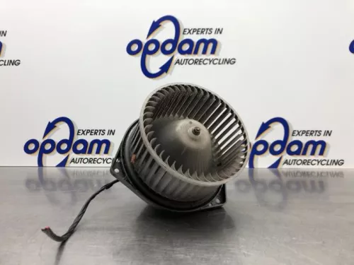 Kachel Ventilatiemotor-8202694 Kachel Ventilatiemotor-8202694