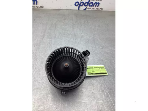 Kachel Ventilatiemotor-8241374