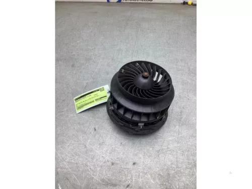 Kachel Ventilatiemotor-8296650
