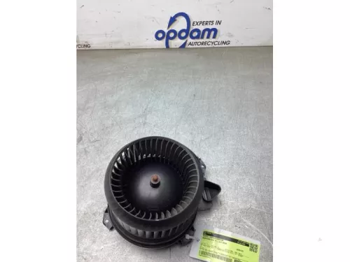 Kachel Ventilatiemotor-8239140